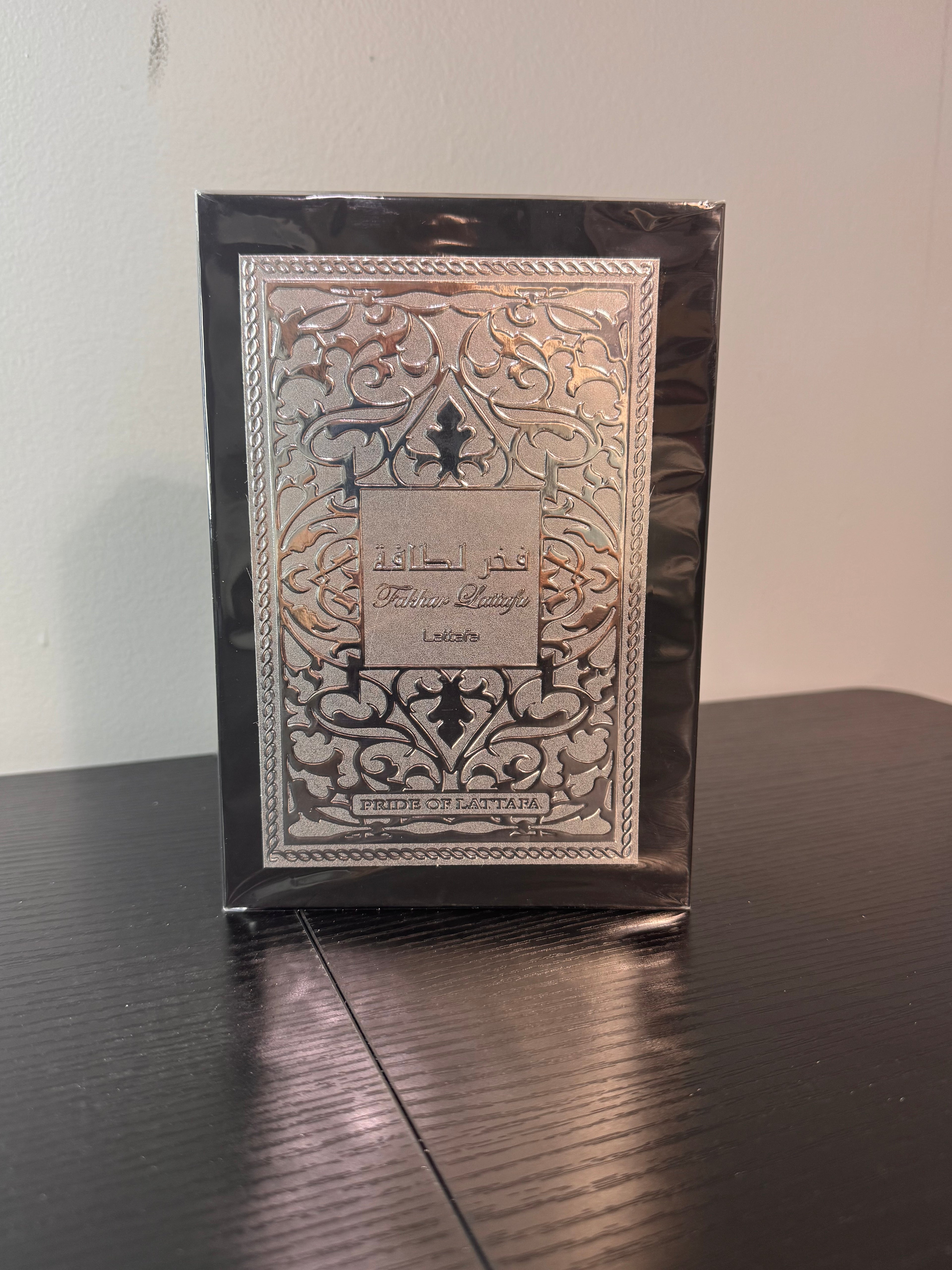 Fakhar Lattafa Silver
